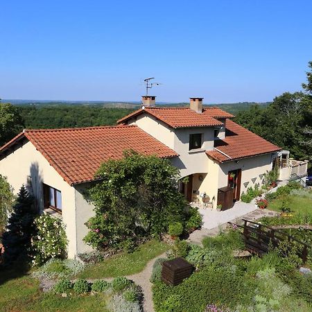 Bed and Breakfast Maison Les Fraysses Bellefont-la Rauze Exterior foto